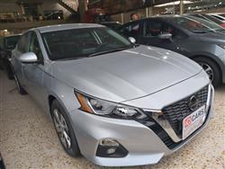 نیسان ئەلتیما